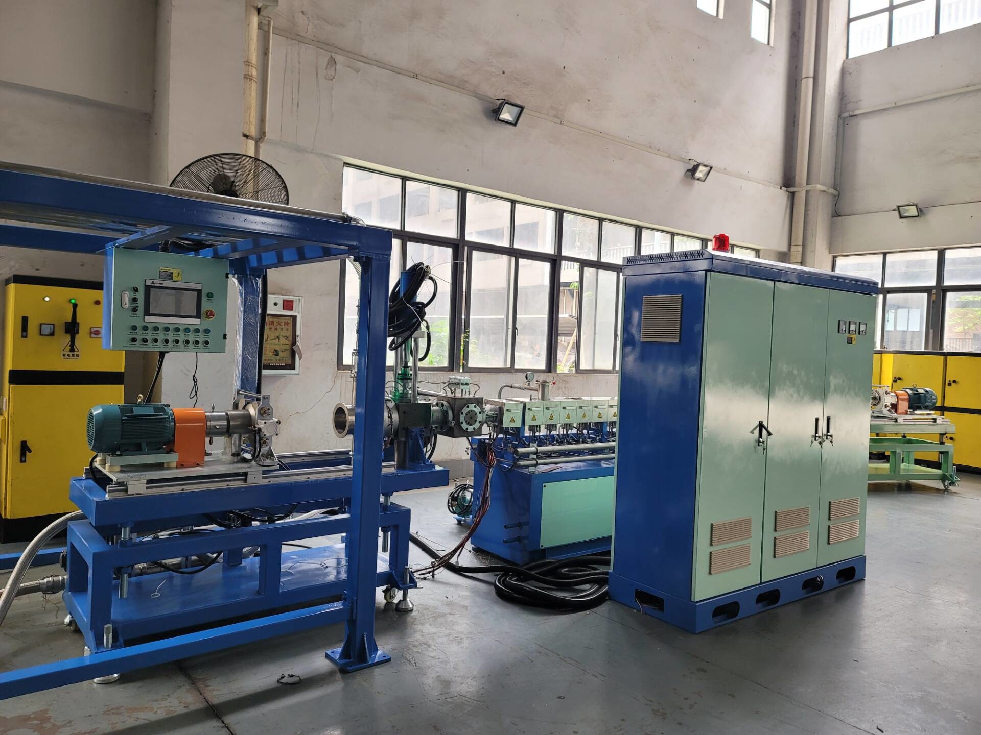EVA hotmelt under water pelletizing machines sold to Vietnam