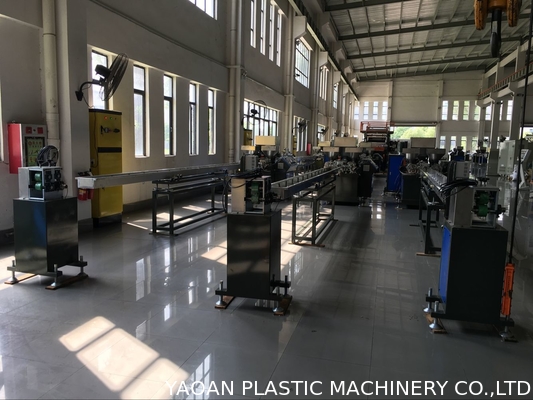 Three Colors Plastic Wicker Extrusion Machine For Furniture Grey Machine Color