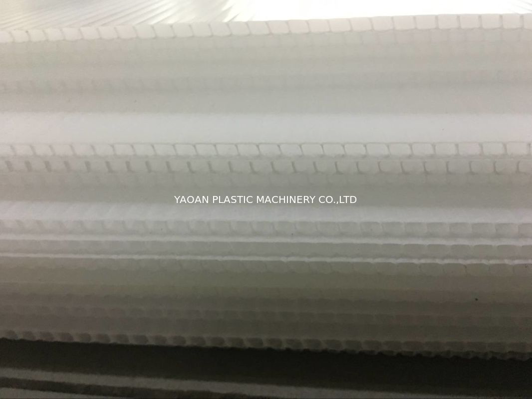 Flame Resistant PP Hollow Sheet Extrusion Line Anti Aging 2-10mm Thickness